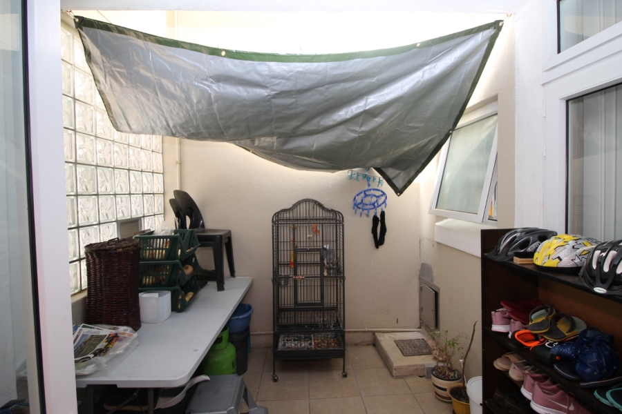 2 Bedroom Property for Sale in Harbour Island Western Cape